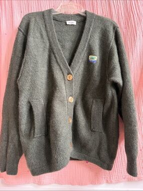 EUC American Vintage Cardigan, Size M/L